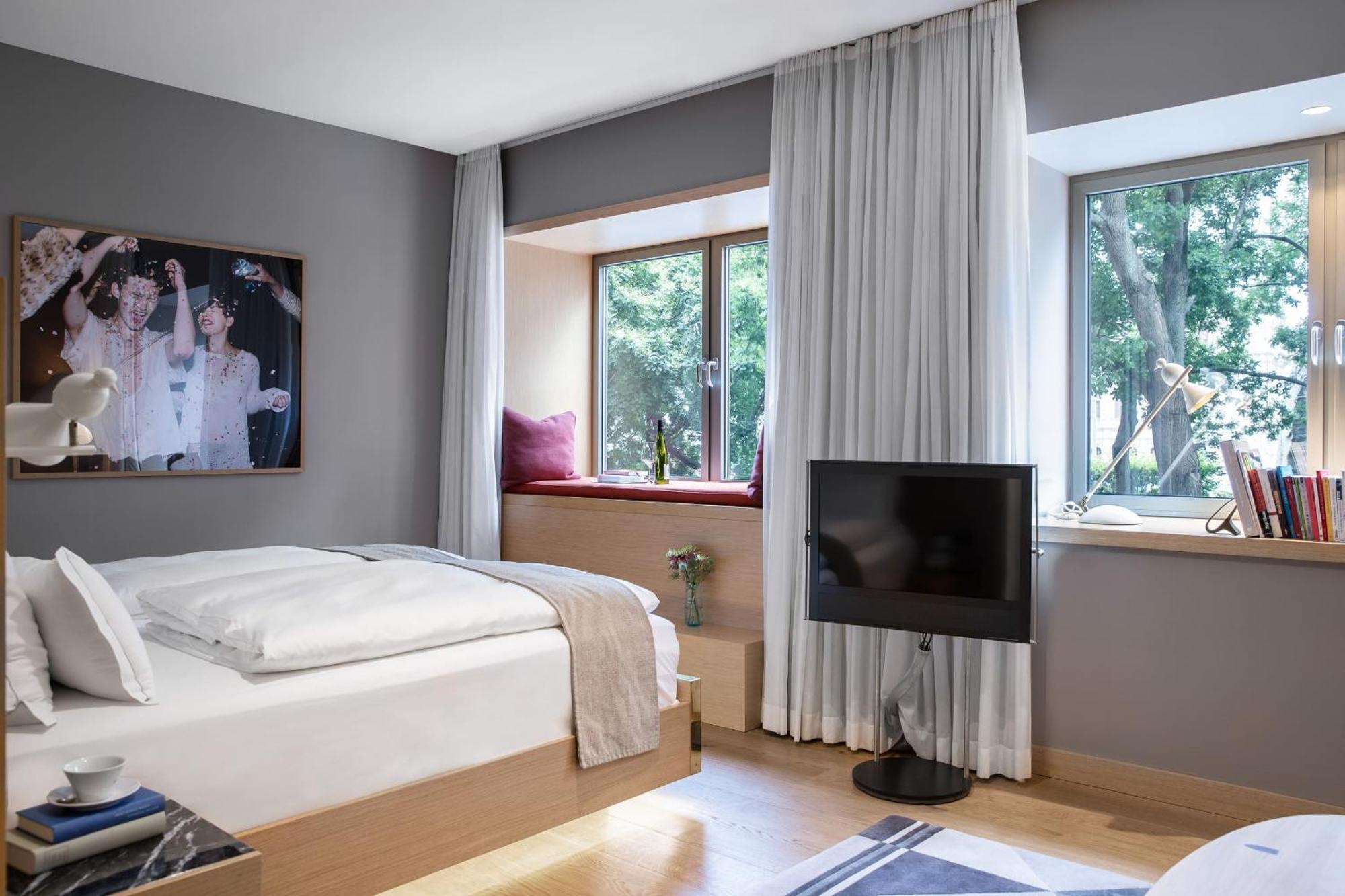 The Guesthouse Wien Eksteriør bilde A room at the hotel