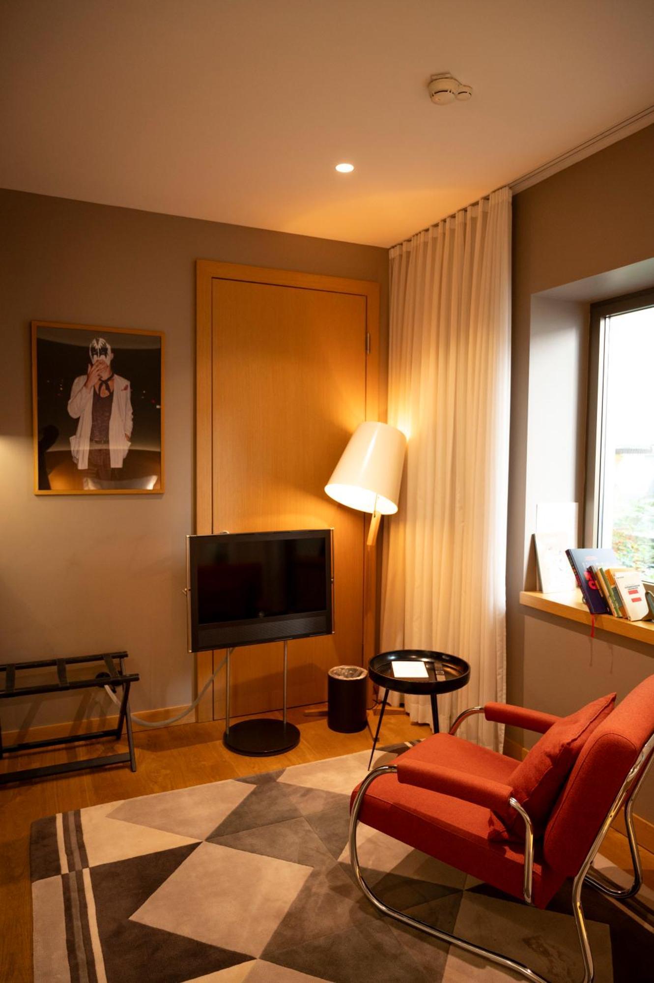 The Guesthouse Wien Eksteriør bilde A room at the hotel