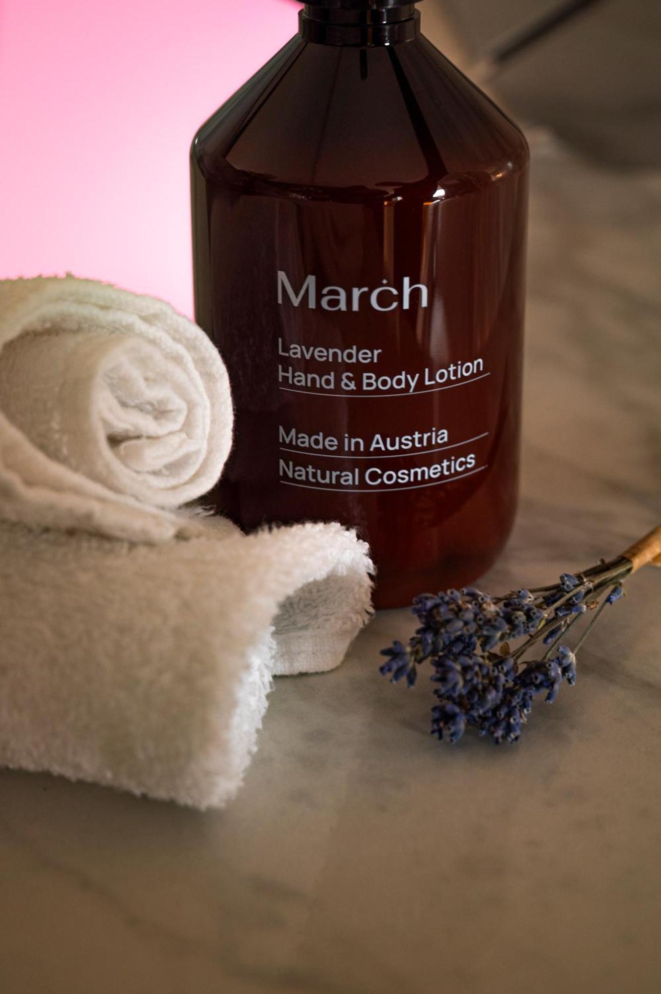 The Guesthouse Wien Eksteriør bilde March Natural Cosmetics