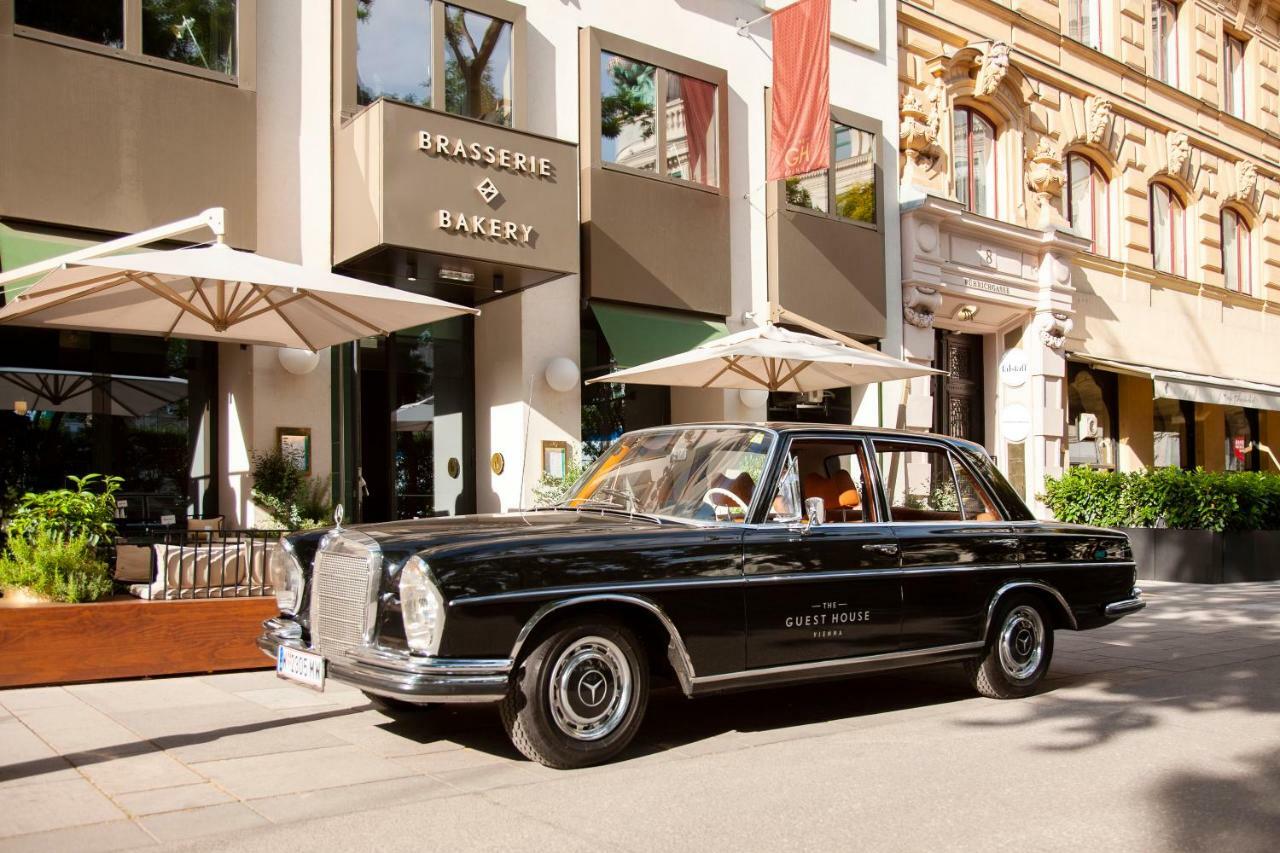 The Guesthouse Wien Eksteriør bilde Mercedes-Benz 600